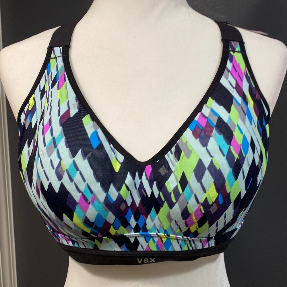 Sports bra